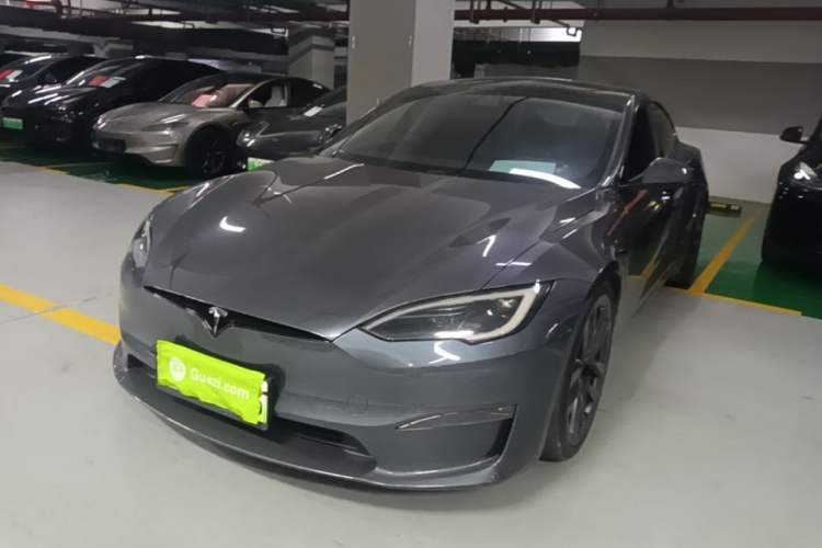 Used Tesla Model S 2023 Three-Motor All-Wheel-Drive Plaid Version