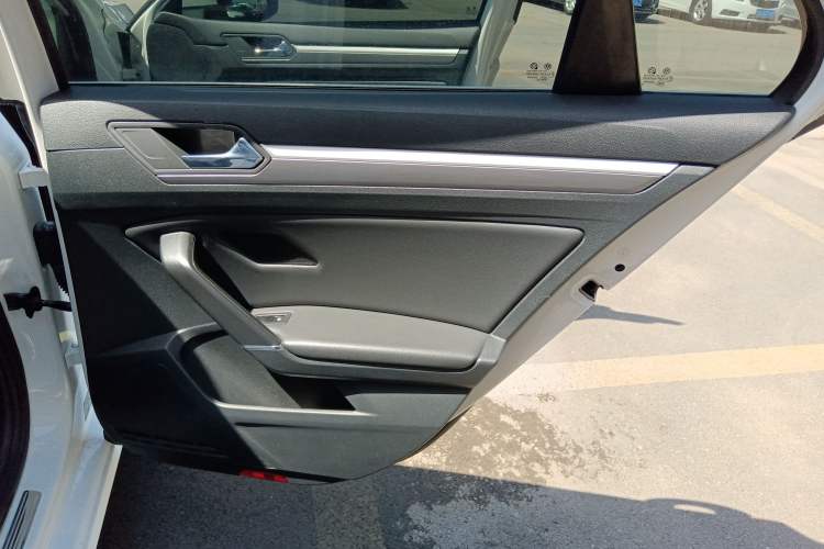 Used Volkswagen Lamando 2019 280TSI DSG Comfort Edition China VI standard