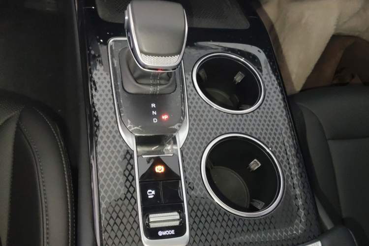 Used Hongqi HS3 PHEV 2024 PHEV 115km Jingwei Edition Gear Lever