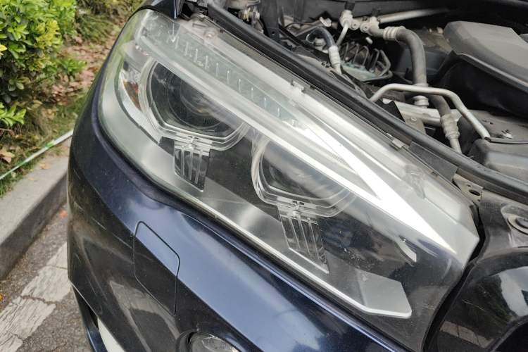 Used BMW X5 2015 xDrive28i