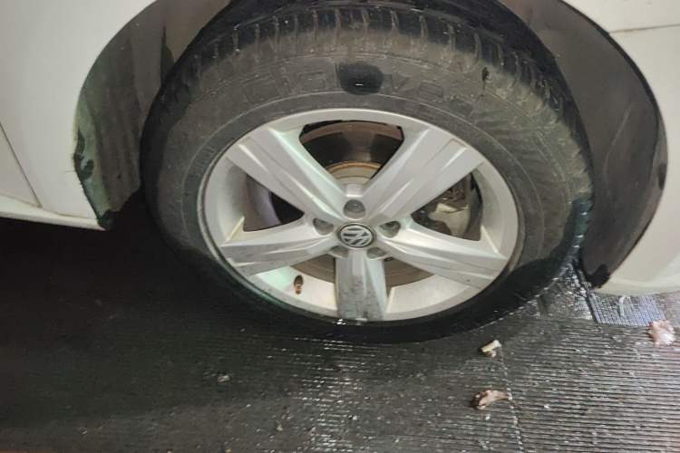 Used Volkswagen Lavida 2017 1.6L Manual Fashion Edition