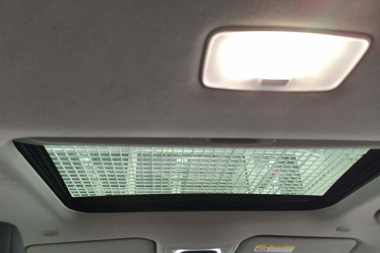 Used Toyota Corolla Cross 2023 2.0L Elite Edition Headliner