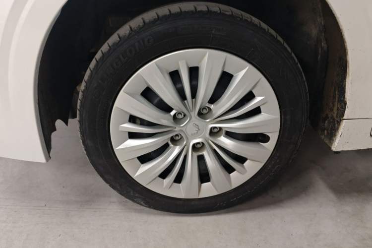 Used Wuling Jiachen 2022 1.5L Manual Enjoyment Elite Model