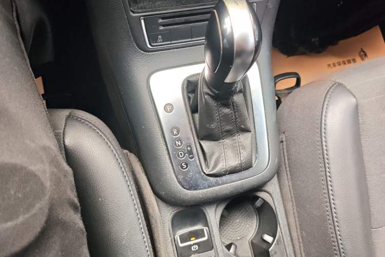 Used Volkswagen Tiguan L 2015 1.8TSI Automatic Two-Wheel Drive Trend Edition
