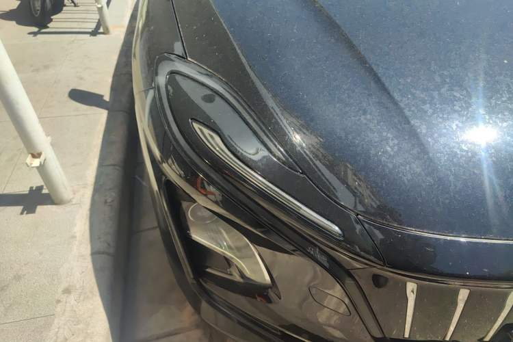 Used Hongqi E-QM5 2024 610 km PLUS