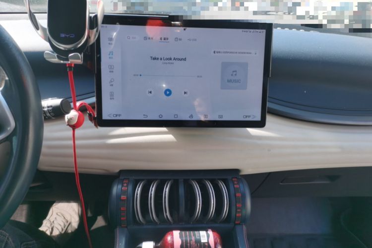 Used BYD Yuan PLUS 2022 510 km Flagship Version Audio And AC Panel