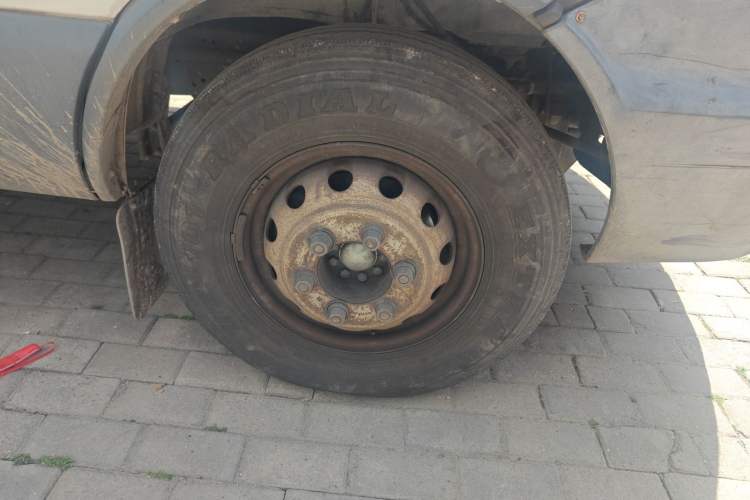 Used Iveco Power Daily 2017 2.5T Deluxe A37 High-Roof 6-7 Seater Bus 47Z5