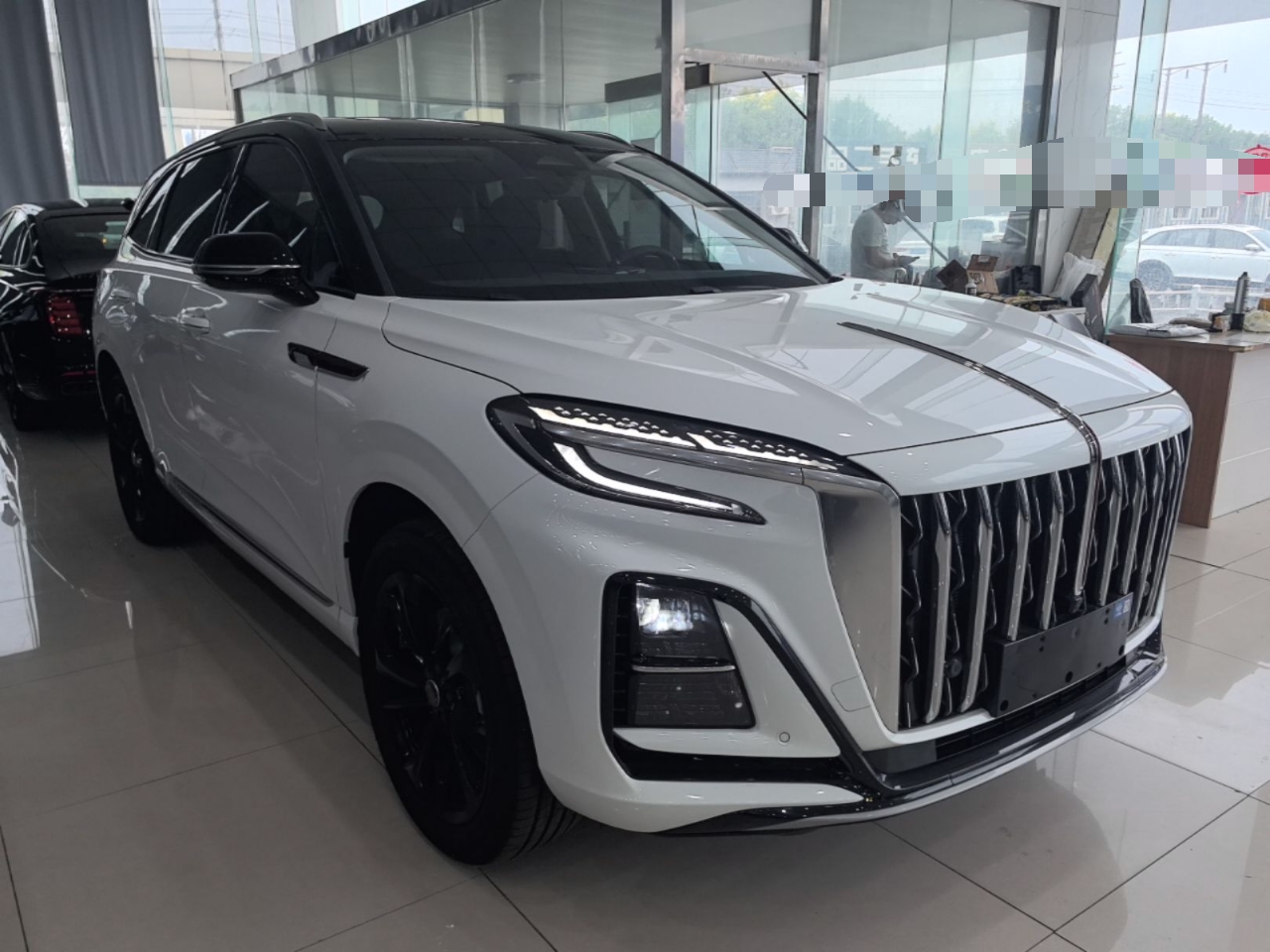 Hongqi HS3 PHEV 2025 Model PHEV 117km Jingwei PLUS Edition — снимка 3