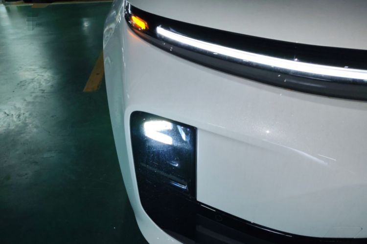 Used Li Auto L6 2024 Pro Model Right Front Headlight