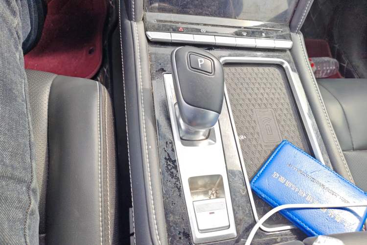 Used Venucia Star 2021 260T Automatic 48V Mild Hybrid Turbocharged Star Achieve Edition
