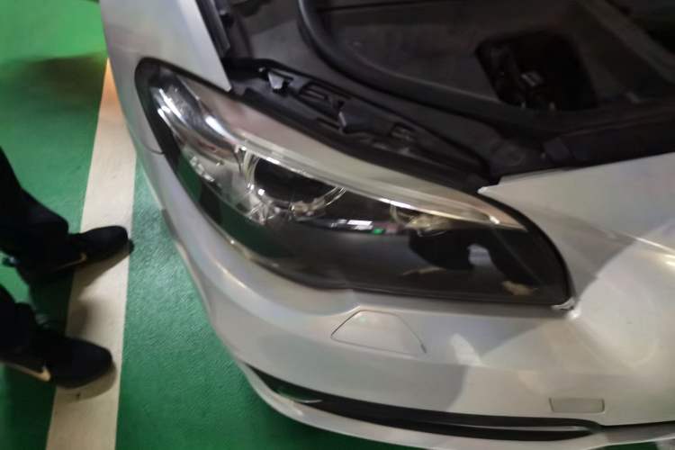 Used BMW 5 Series 2017 528Li Leading Model
