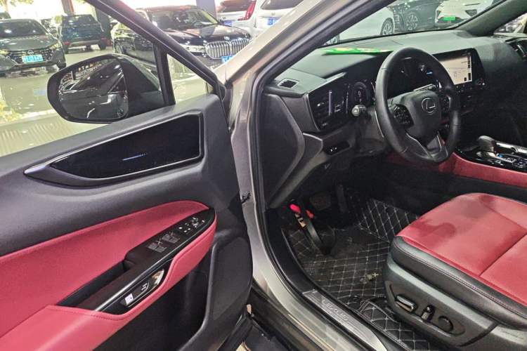 Used Lexus NX 2022 350h Front-Wheel-Drive Innovation Edition
