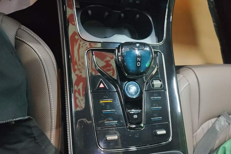 Used BYD Han 2025 DM-i 125KM Prestige Model
