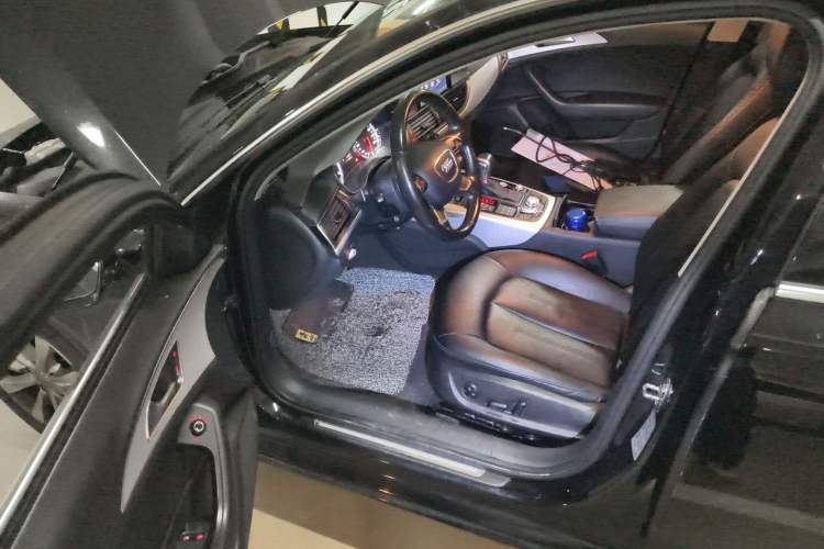 Used Audi A6L 2014 30 FSI Technology Model