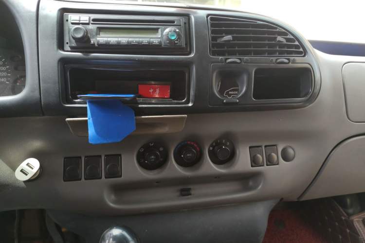 Used Ford Classic Transit 2013 2.8T Diesel Standard Version Long Wheelbase Mid-Roof JX493ZLQ4
