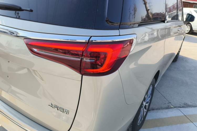 Used Buick GL8 2021 ES Land Cruiser 653T Luxury Edition