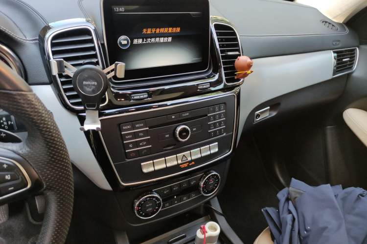 Used Mercedes-Benz GLE Coupe 2015 GLE 400 4MATIC Coupe SUV Audio And AC Panel