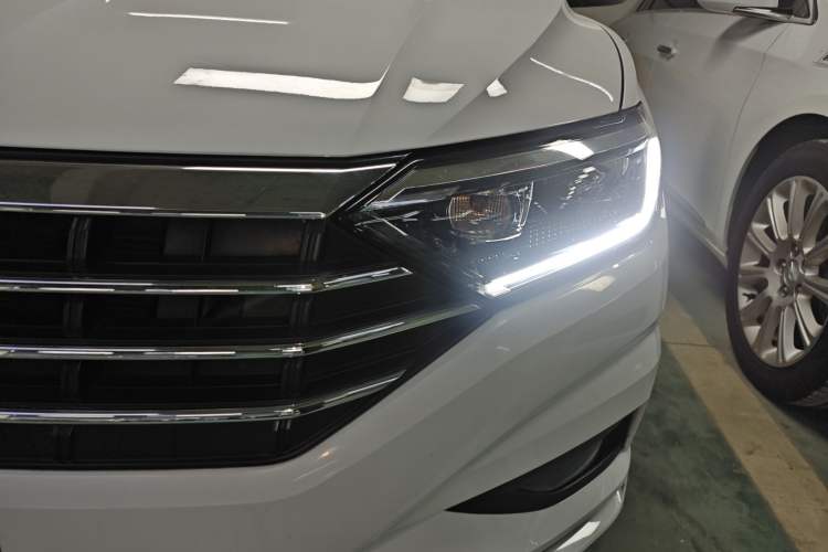 Used Volkswagen Sagitar 2022 280TSI DSG Flyover Edition Left Front Headlight