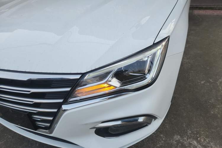 Used Roewe i5 2020 1.5L Manual 4G Connect Leehao Flagship Edition
