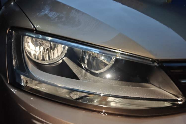 Used Volkswagen Sagitar 2014 Revised Version 1.6L Manual Comfort Edition