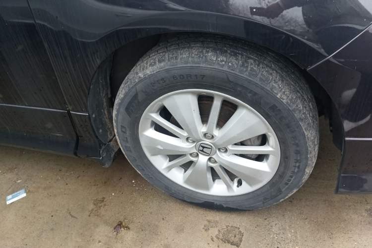 Used Honda Elysion 2012 2.4L VTi Comfort Edition Right Front Wheel Hub