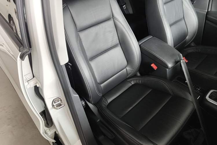 Used Volkswagen Tiguan 2017 300TSI Automatic Two-Wheel Drive Silk Road Comfort Edition