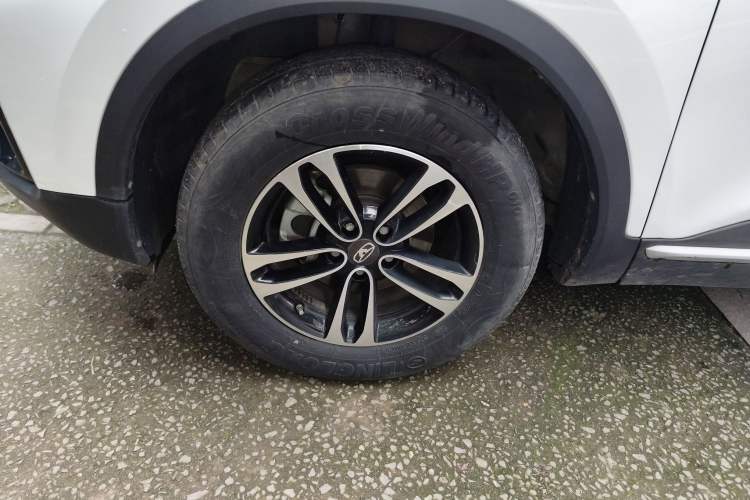 Used Cowin Xuanjie 2021 1.5L CVT Enjoyment Edition Left Front Wheel Hub