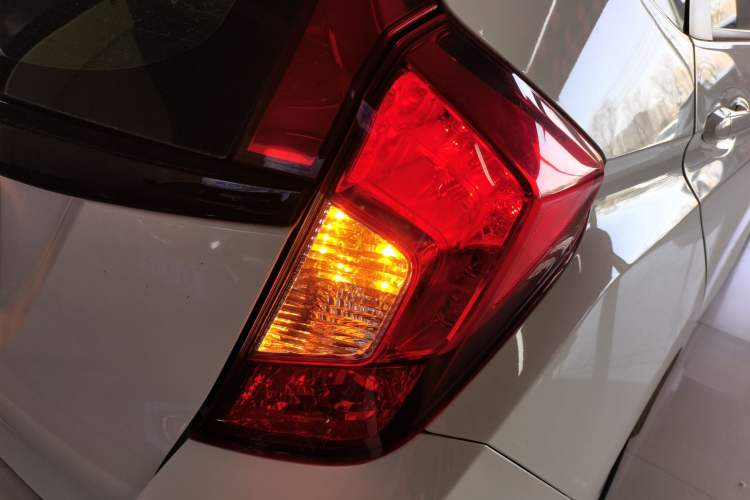 Used Honda Fit 2014 1.5L SE CVT Fashion Model
