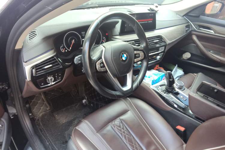 Used BMW 5 Series New Energy 2019 Updated Version 530Le Luxury Package
