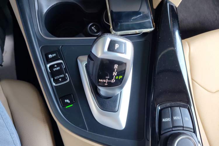 Used BMW 3 Series 2017 320Li Fashion Model
