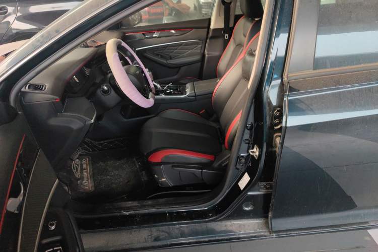 Used Dongfeng Aeolus Yixuan MAX 2021 1.5T Super-Powered Dad Edition