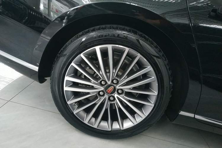 Used Hongqi H9 2023 2.0T Smart Connect Flagship Edition
