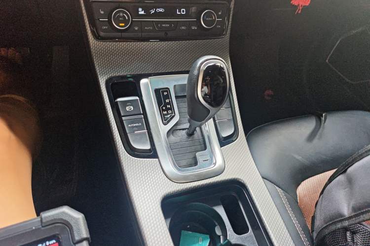 Used Geely Auto Emgrand GS 2016 Elegant Edition 1.3T Automatic ZhenShang Model
