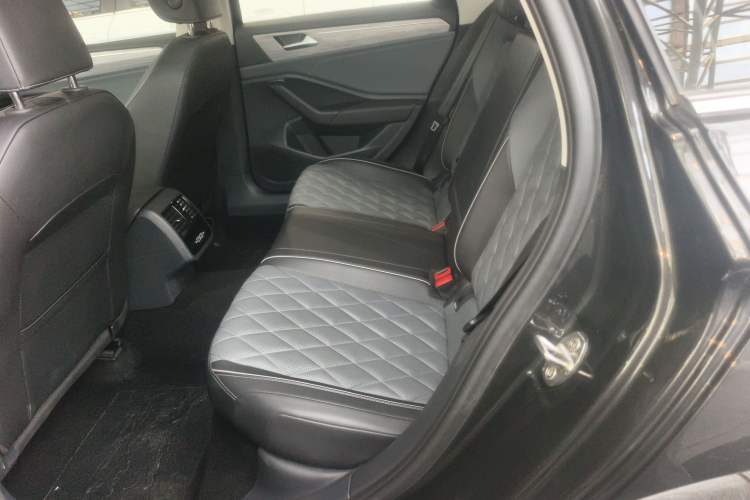 Used Volkswagen Sagitar 2024 300TSI DSG Excellence Edition Left Rear Seat