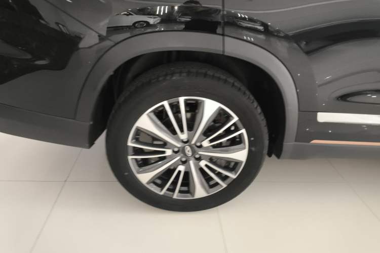 Used Chery Tiggo 8 PRO 2024 Champion Edition 390T Two-Wheel Drive Aoshi Version 5 Seats