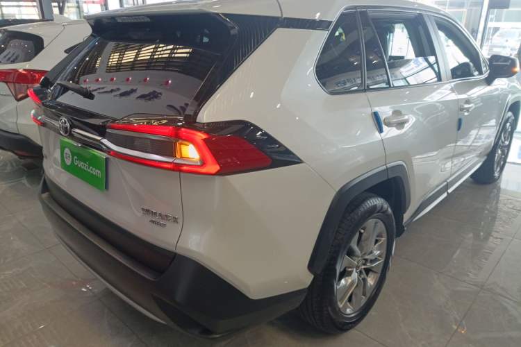 Used Toyota Wildlander 2022 2.0L CVT Four-Wheel Drive Luxury Edition Rear Right 45 Deg