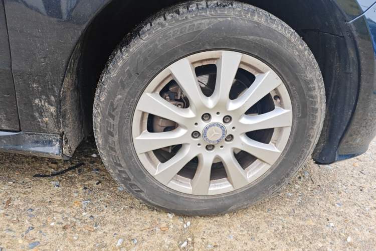 Used Mercedes-Benz R-Class 2017 R 320 4MATIC Business Edition Prestige Model
