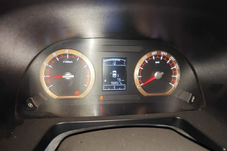 Used FORTHING Lingzhi 2018 M5 1.6L 7-Seater Luxury Model
