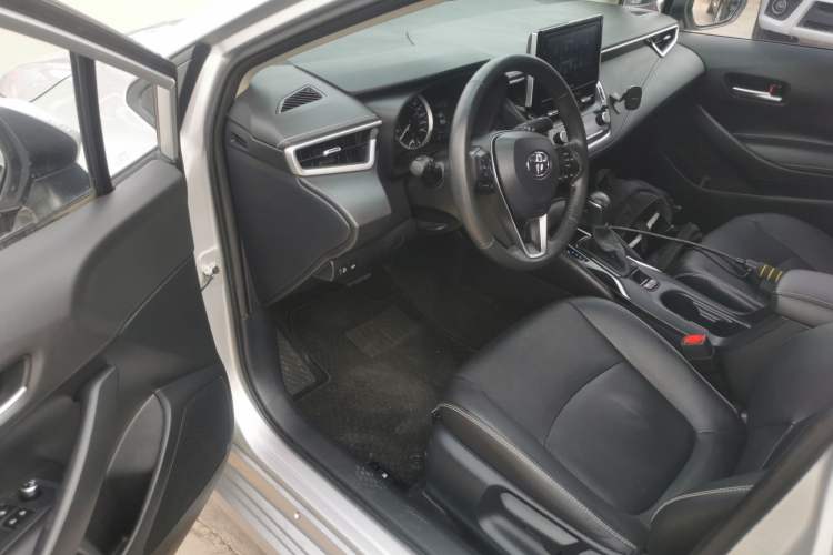 Used Toyota Corolla 2019 1.2T S-CVT GL-i Luxury Edition Left Front Seat