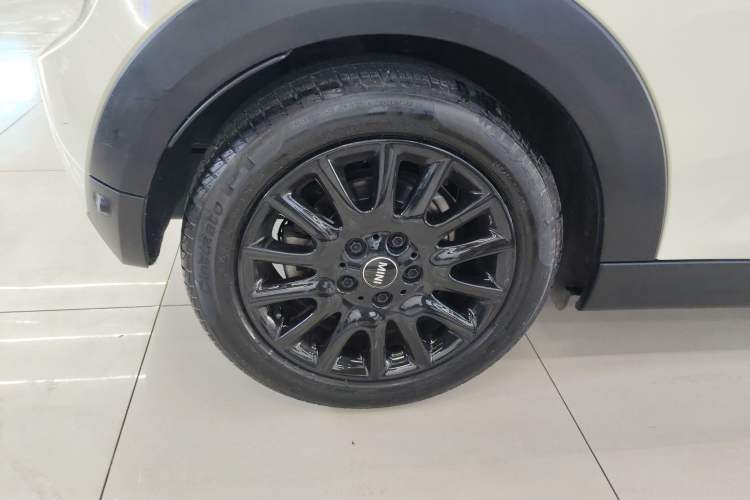 Used MINI 2016 1.2T ONE Pioneer Edition
