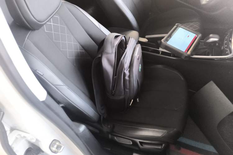 Used Peugeot 308 2016 1.6L Automatic Luxury Edition Right Front Seat