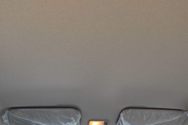 Used Wuling Hongguang V 2022 1.5L Jingqu Edition Electric-Assist LAR