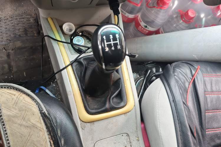 Used Jinbei New Hiace X30L 2021 1.5L Wealth Van Non-Air-Conditioned Version China VI Standard SWC15M
