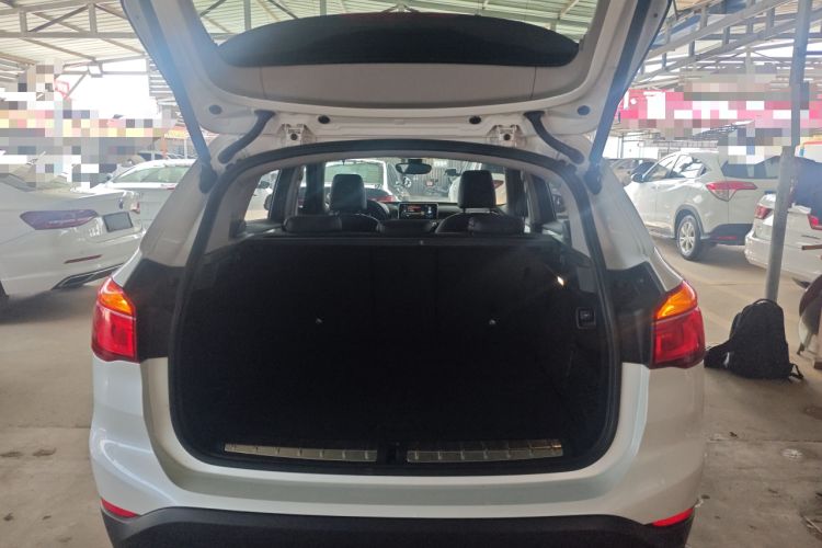 Used BMW X1 2016 sDrive18Li Fashion Model Trunk