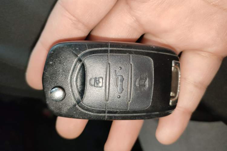 Used Wuling Hongguang MINIEV 2021 Macaron Fashion Model Lithium Iron Phosphate Vehicle Key