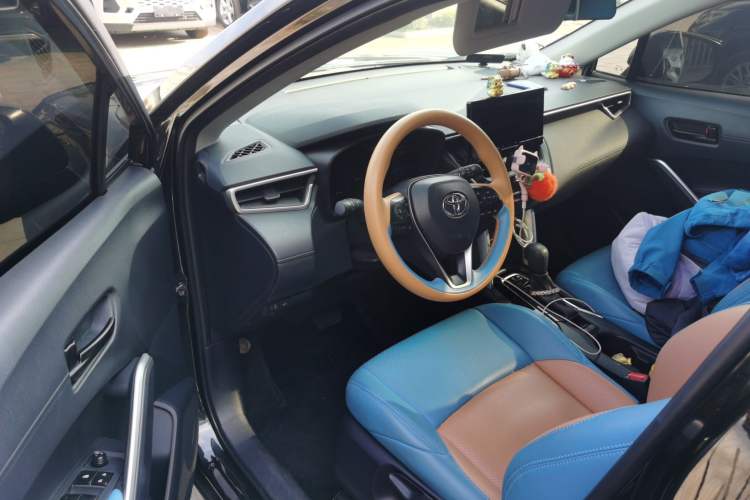 Used Toyota FRONTLANDER 2023 2.0L Smart Electric Hybrid Dual-Engine Leading Edition