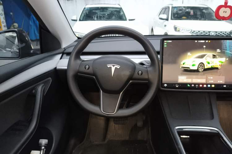 Used Tesla Model Y 2024 Rear-Wheel-Drive Version
