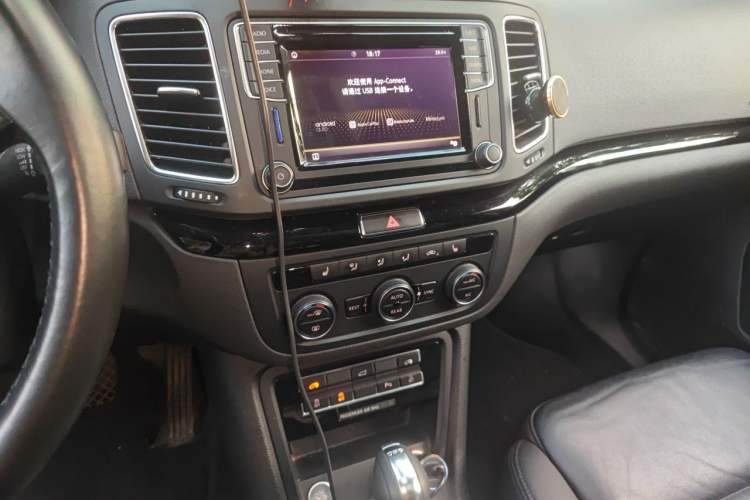 Used Volkswagen Sharan 2016 380TSI Luxury 7-Seater
