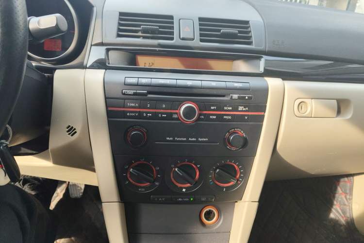 Used Mazda 3 2007 1.6L Manual Standard Edition Audio And AC Panel
