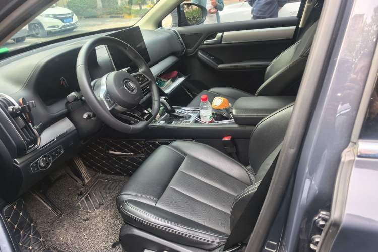 Used BYD Tang 2019 2.0T Automatic SmartConnect Luxury 7-Seater China VI Standard
